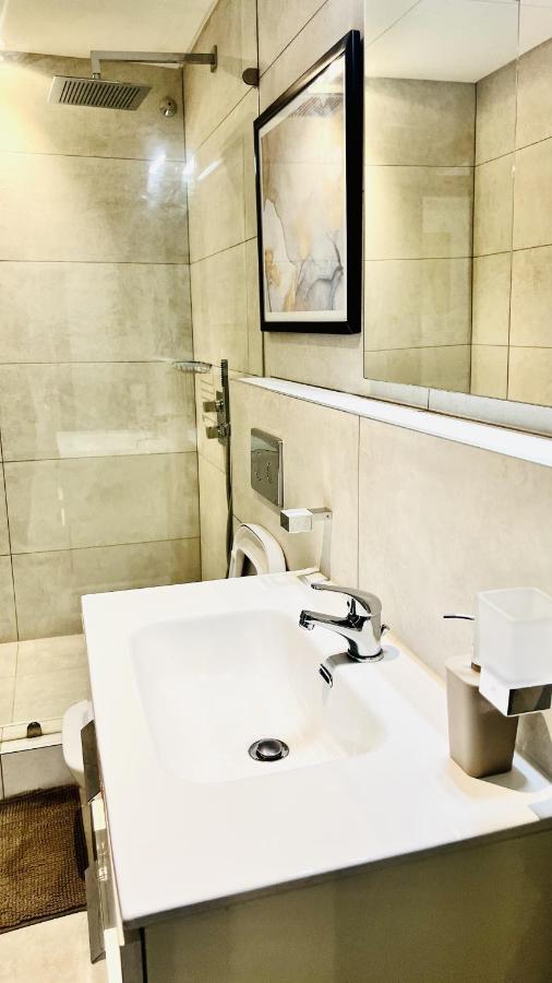 The Signature Apartments, Accra Ghana Bagian luar foto