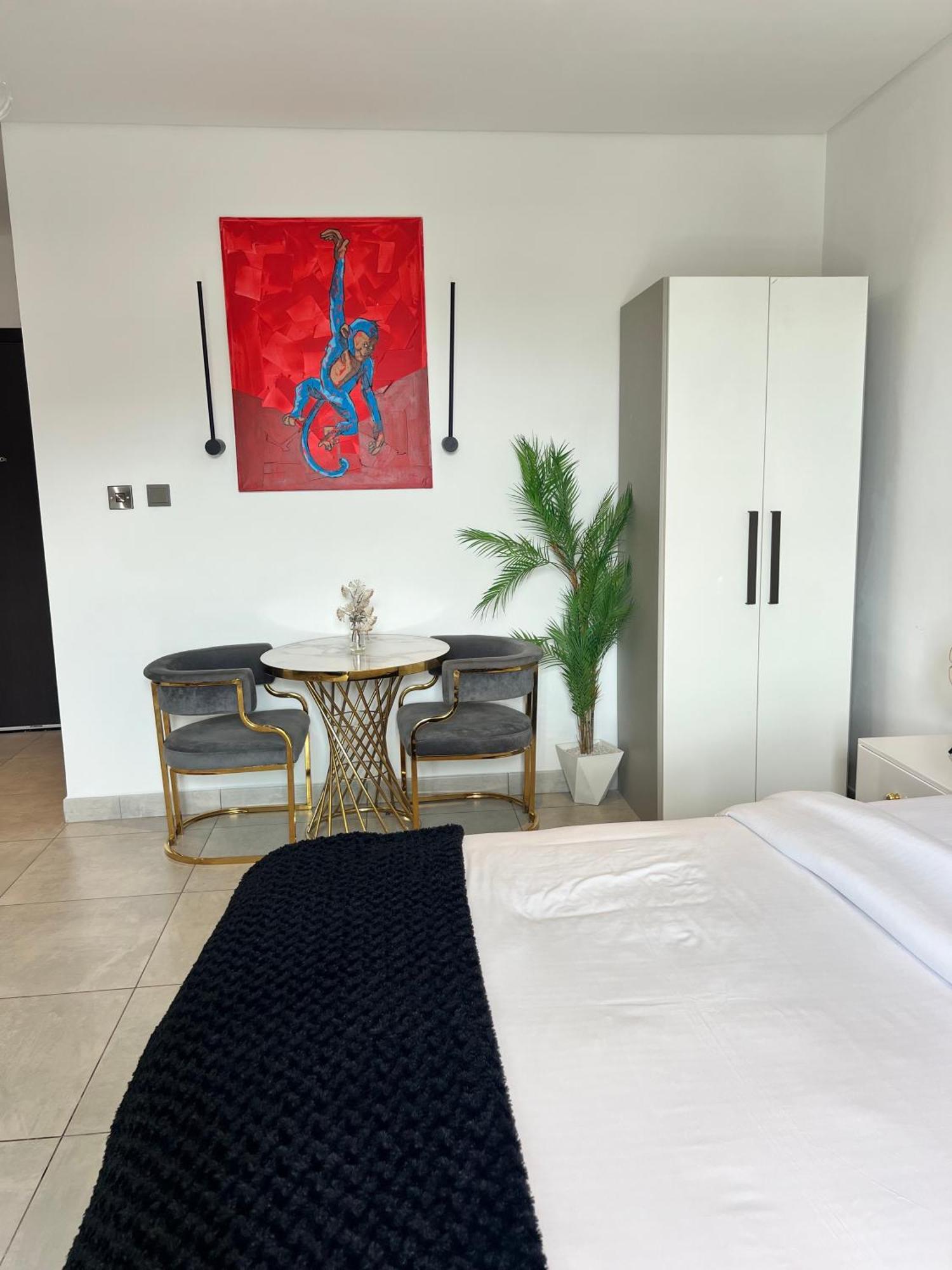 The Signature Apartments, Accra Ghana Bagian luar foto